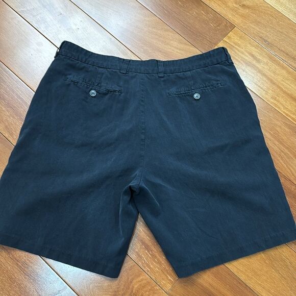 Tommy Bahama Men’s Silk Golf Style Shorts Flat Front size 36 - Picture 3 of 8